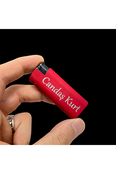 KANUNİ TESBİH Mat Kırmızı Renkte Hediyelik İsimli Çakmak