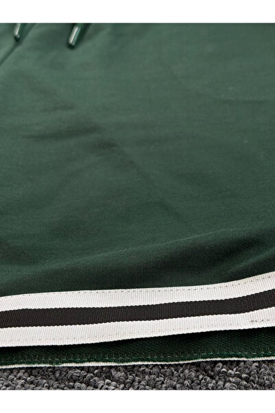 NewCabin Unisex Basic Green Stripe Detailed Soft Fabric Sports Shorts |   Comfortable Fit