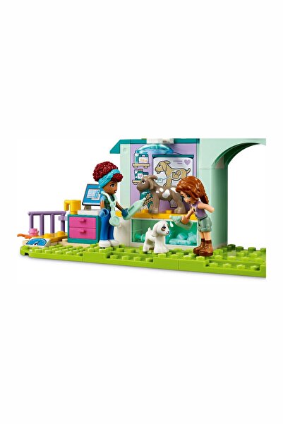 LEGO Friends 42632 Farm Animal Vet Clinic