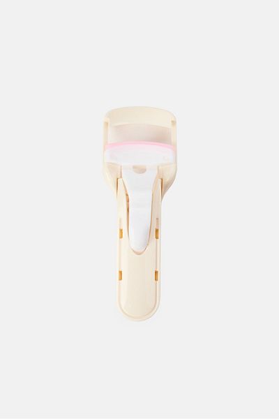 Kathy Ireland Eyelash Curley, White