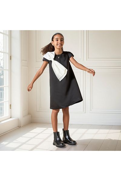 Juniors Solid Dress with Short Sleeves and Bow Detail