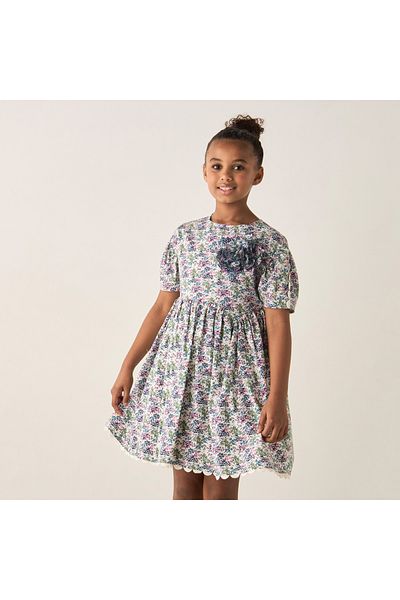 Juniors All-Over Floral Print A-line Dress with Applique Detail