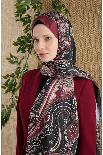 Fatma Atasoy Zenia Burgundy Voile Silk Shawl