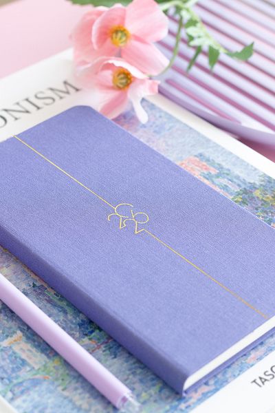 Matt Notebook Εβδομαδιαία λινό ημερολόγιο τσέπης 2026 Έτος 12 μηνών λιλά