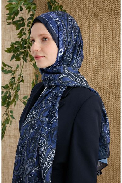 Fatma Atasoy Rosalie Navy Blue Ethnic Pattern Shawl