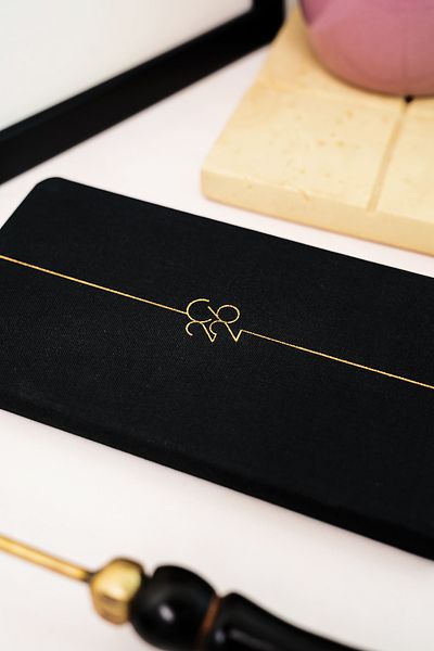 Matt Notebook Седмичен ленен джобен дневник 2026, 12 месеца, черен