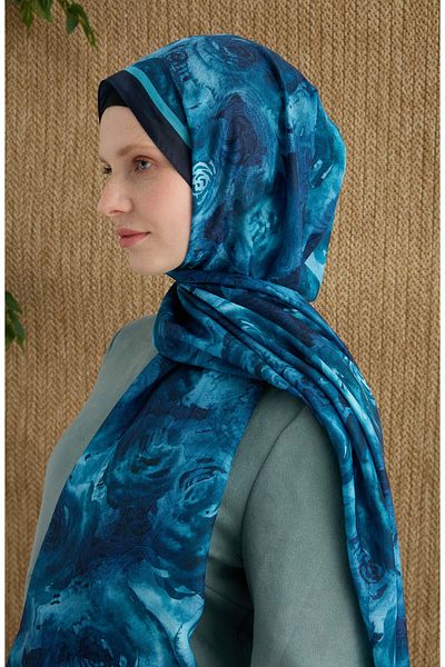 Fatma Atasoy Şal cu model Rose Saks