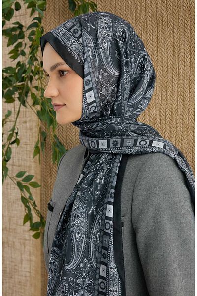 Fatma Atasoy Rosalie Anthracite Ethnic Pattern Shawl