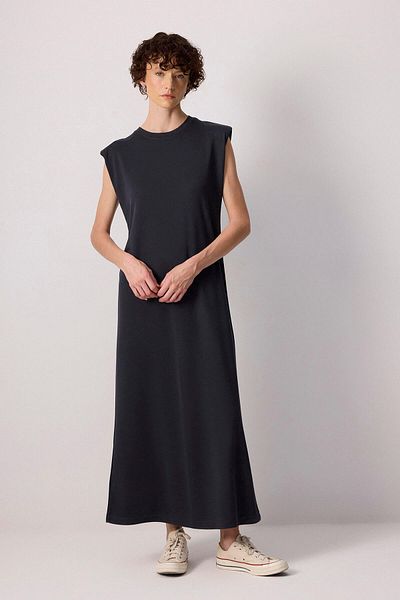 Touché Privé Vatkali Sleeveless Dress