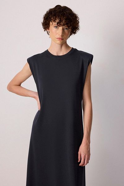 Touché Privé Vatkali Sleeveless Dress