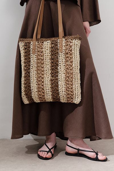 Manuka Line Pattern Straw Bag Beige