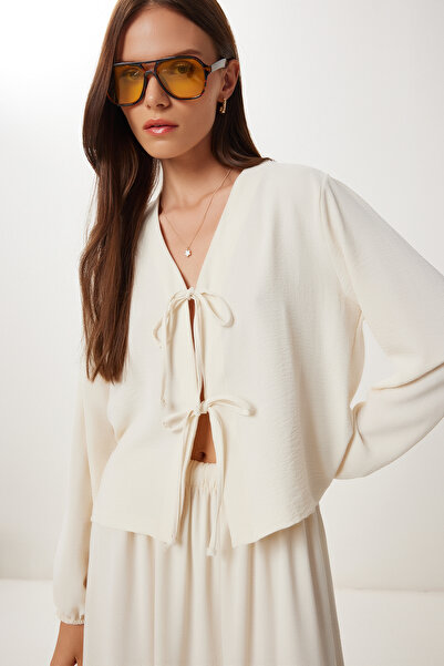 Happiness İstanbul Women's Cream Tie Detail Ayrobin Blouse Skirt Suit Dd01356