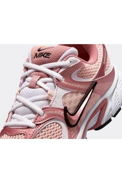 Nike W NIKE V5 RNR RZL