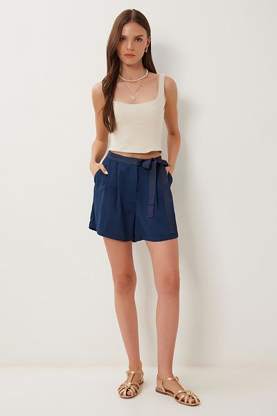 Happiness İstanbul Women's Navy Blue Lacing Detailed Mini Woven Shorts Rw00003