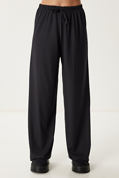 Happiness İstanbul Women's Black Wide Leg Comfortable Knitted Trousers Pb00054