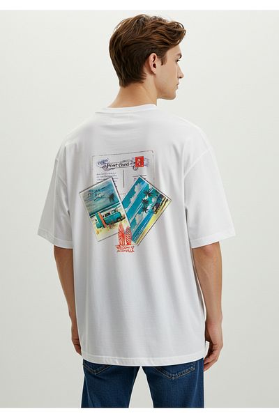 Trendyol Collection Ecru Oversize Snowcard % 
 
 100% Cotton T-Shirt