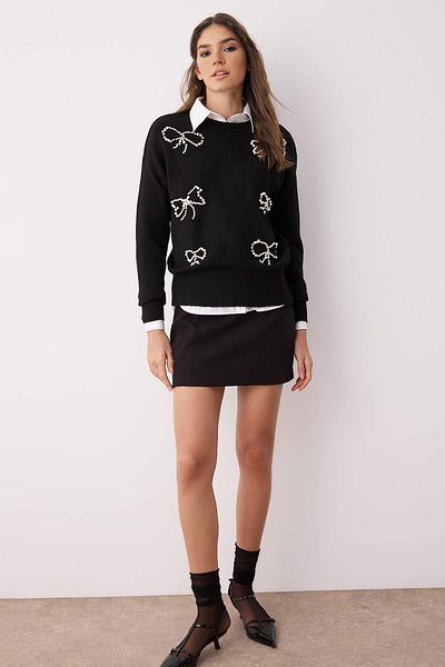 Trendyol Collection Black Pearl Bow Pattern Knitwear Sweater Twoaw26Kz00033