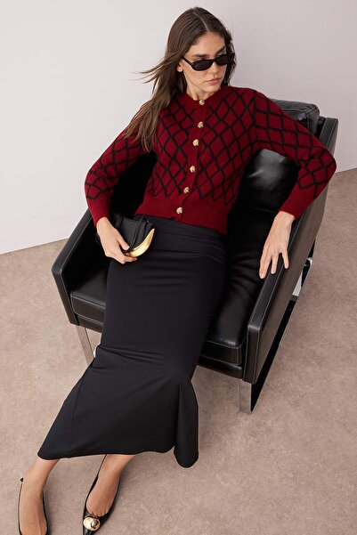 Trendyol Collection Burgundy Button Detailed Soft Textured Argyle Patterned Soft Textured Knitwear Cardigan Twoaw26Hi00051