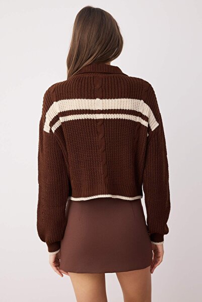 Trendyol Collection Brown Crop Color Block Stand Collar Knitwear Cardigan Twoaw24Hi00238