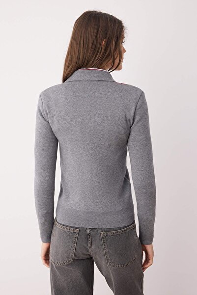 Trendyol Collection Gray Mercerized Look Premium/Special Yarn Argyle Polo Neck Knitwear Cardigan Twoaw26Hi00045