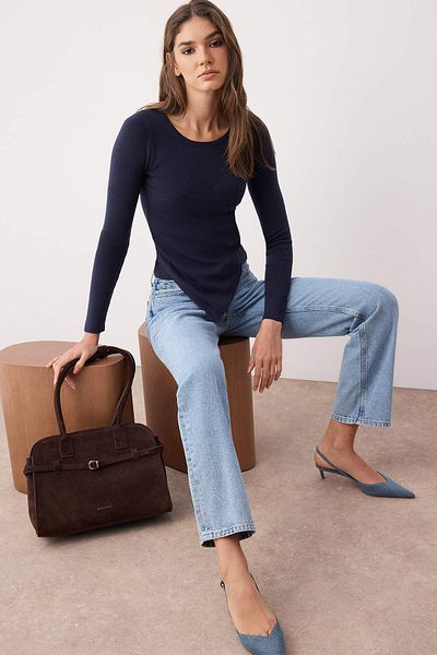 Trendyol Collection Navy Blue Premium Yarn/Special Yarn Layer/Interwoven Look Knitwear Sweater Twoaw26Kz00023
