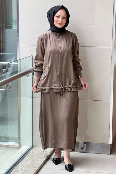 Nurcan Çetin Pocket Staple Deatyl Cap Skirt Zipper Detailed Suit