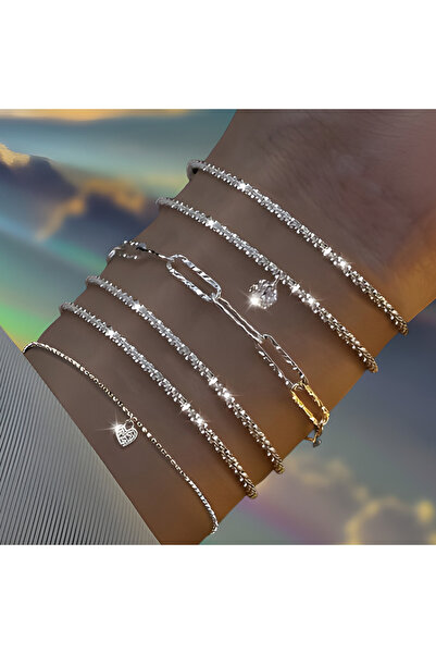Choice مجموعة من 6 قطع من أساور سلسلة القلب النحاسية المطلية بالفضة اللامعة للنساء