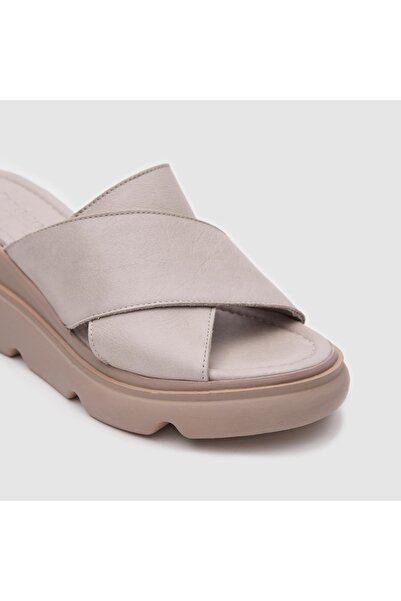 TOGO Buz Gri Hakiki Deri Kadın Dolgu Topuk Terlik [060224]