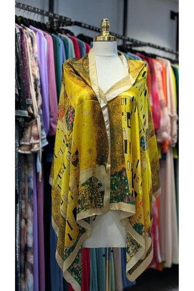 Hazard Gustav Klimt the Kiss Patterned Shawl/Scarf