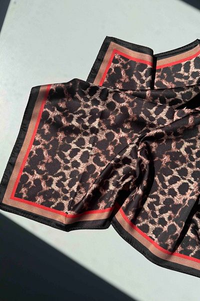 keisy Black Border Leopard Bandana Scarf