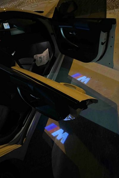Otobestto Bmw m Written under Door Led Logo Original Plug and Use E60-E90-E92-F10-F20-F30-X3-X4-X5