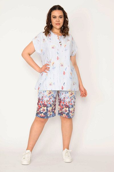 Şans Women's Large Size Blue Kiss Collar Blouse and Elastic Waist Bermuda Suit 65n33240