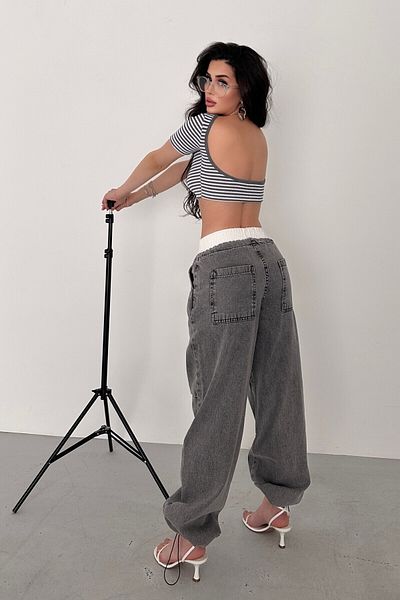 New Now CROP ALEXA CU SPATE