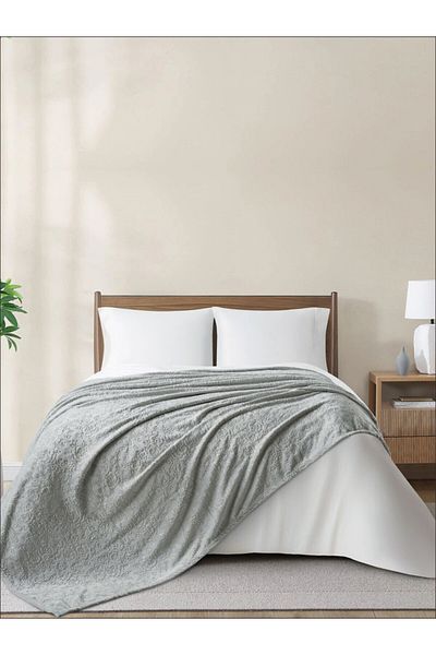 Donetella King Size Fleece Blanket 210x240 cm, Floral Texture Soft & Cozy, 350 GSM for Bed & Sofa