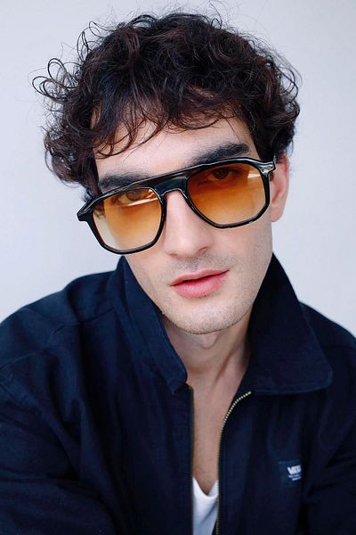 Bilge Karga Petri Black Orange Gradient Men's Sunglasses