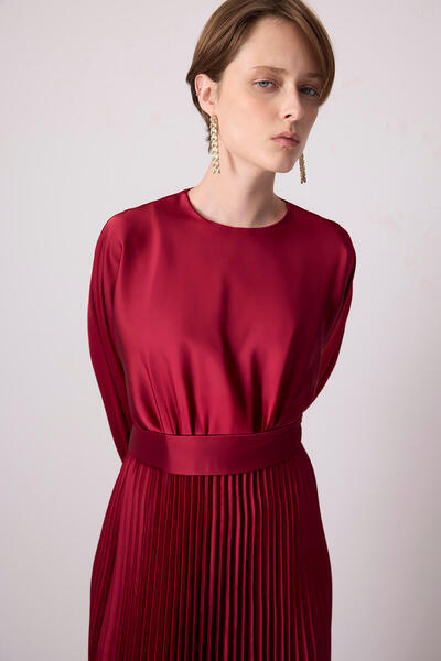 Touché Privé PİLELİ SATEN ELBİSE