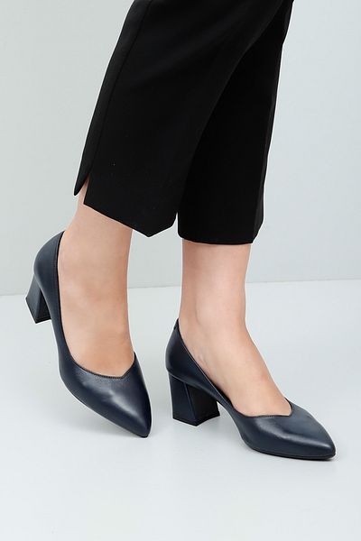GÖNDERİ(R) Women's Navy Blue Antique Pointed Toe Medium Thick Heeled Genuine Leather Shoes