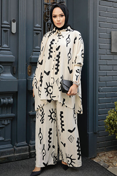 Neva Style طقم حجاب مزدوج منقوش باللون الكريمي - 12294KR