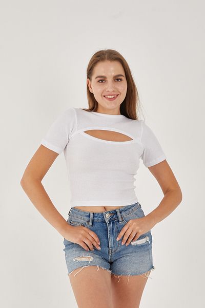 Wearflawless Women's Short Sleeve Chest Low-Cut Detailed Cotton Ribbed Blouse Crop T- Shirt