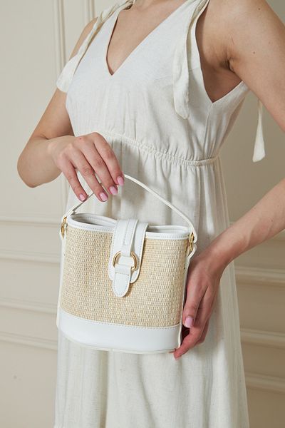 MODA Bella White Original Straw Modern Design Buckle Women's Hand and Shoulder Bag