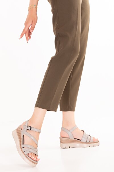 Gondol Kadın Hakiki Deri Platform Topuklu Rahat Günlük Sandalet Tlh.1055 Gri