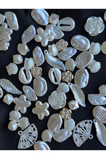 Bijumix Aksesuar 40 Adet Beyaz Sedef Karışık Figürlü Plastik Boncuk