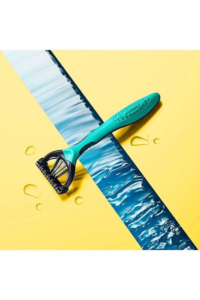 Wilkinson Sword Xtreme 3 - Disposable Shaving Blade with Movable Head 4 Pieces