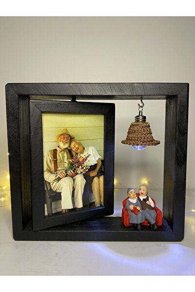 AHŞAPTAN SANAT إطار دوار خشبي مصنوع يدويًا، مضيء لشخصية الزوجين القديمين