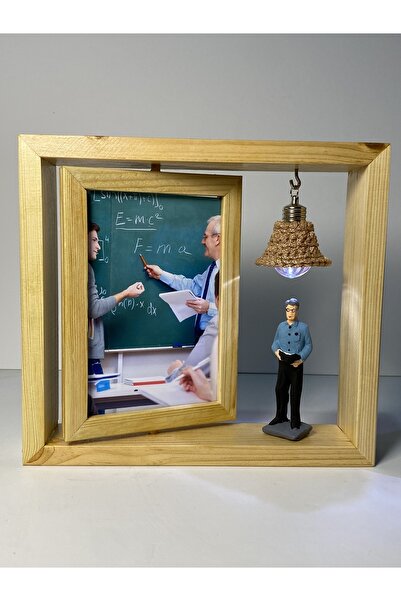 ahsapevimmanisa إطار خشبي دوار مع شكل معلم ذكر وإضاءة