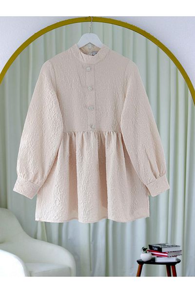Modamorfo Tunic with stone button detail on the front and zipper on the back - beige