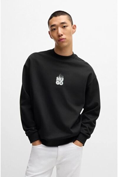 HUGO Sweatshirt - Relaxed Fit and Stylish Design