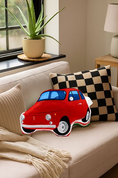 Fiat 500 Pernă din plus în formă de Fiat 500, 23 x 34 x 8 cm – model rosu, perna decorativă