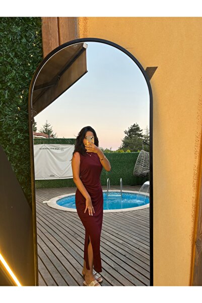 ELLA Model Pike Fabric Dress