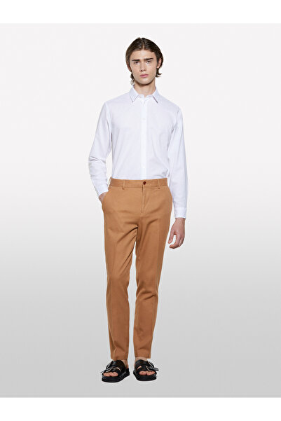 Sisley Ανδρικό πουκάμισο με ρίγες από λευκό λινό μεσαίου μήκους και κανονική εφαρμογή